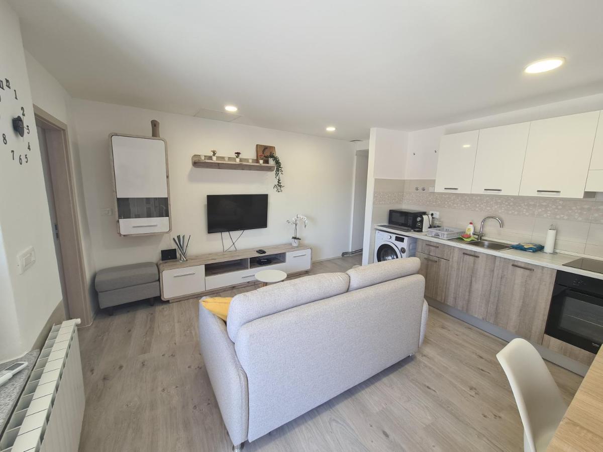 Apartma Iva كوبر المظهر الخارجي الصورة